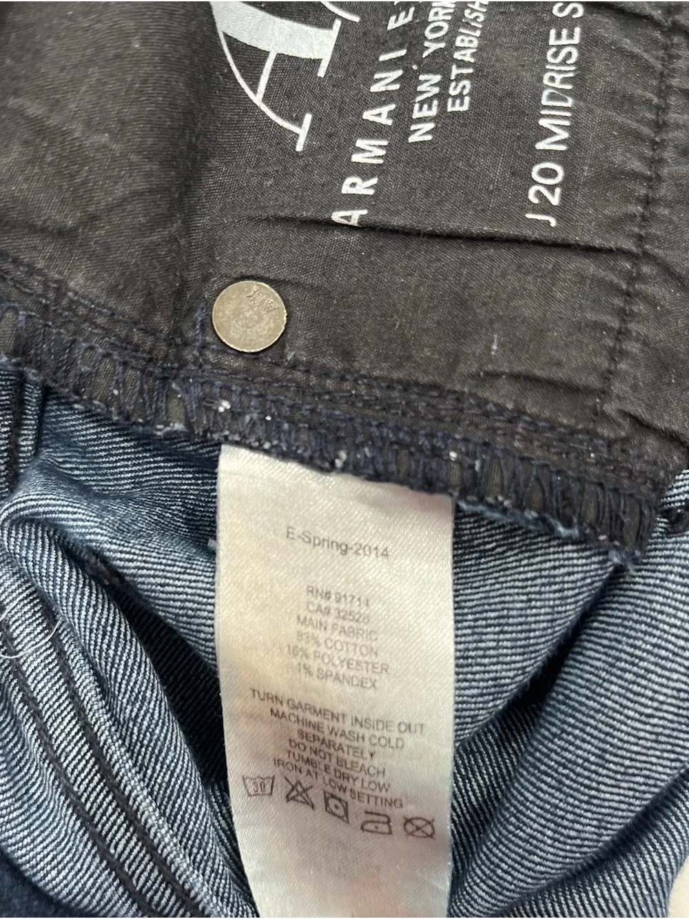 Armani Exchange Women’s Dark Blue Skinny Jeans